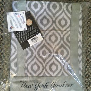 New York Yankees Ikat Tote Bag Purse MLB